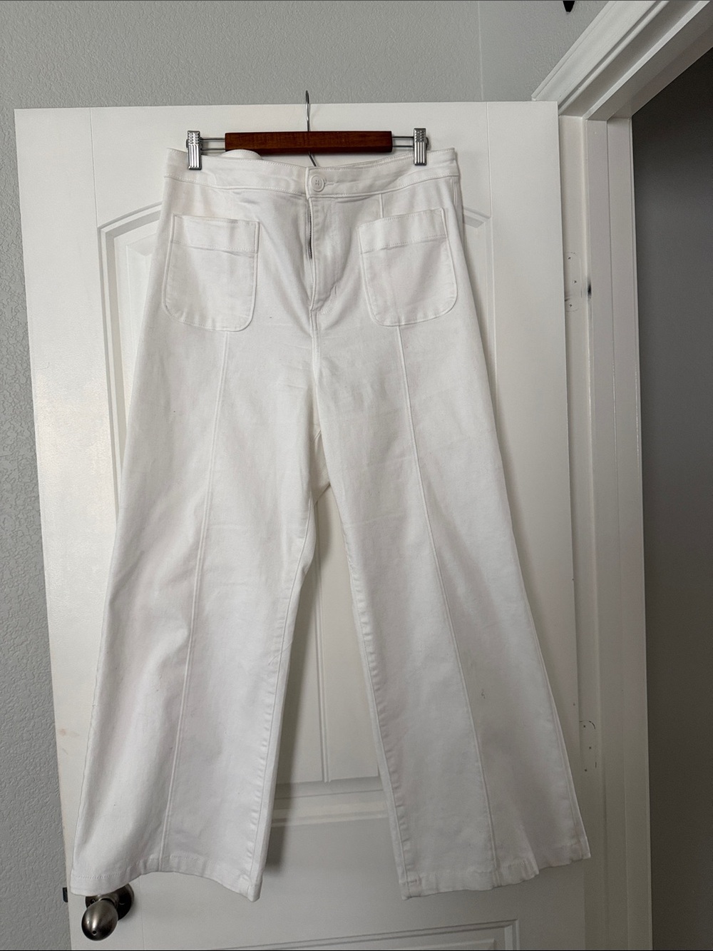LC Lauren Conrad White Wide-Leg Pants